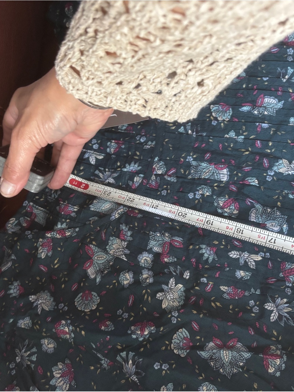 J. Jill Teal Floral Pintuck Peasant Top - Picture 8 of 8
